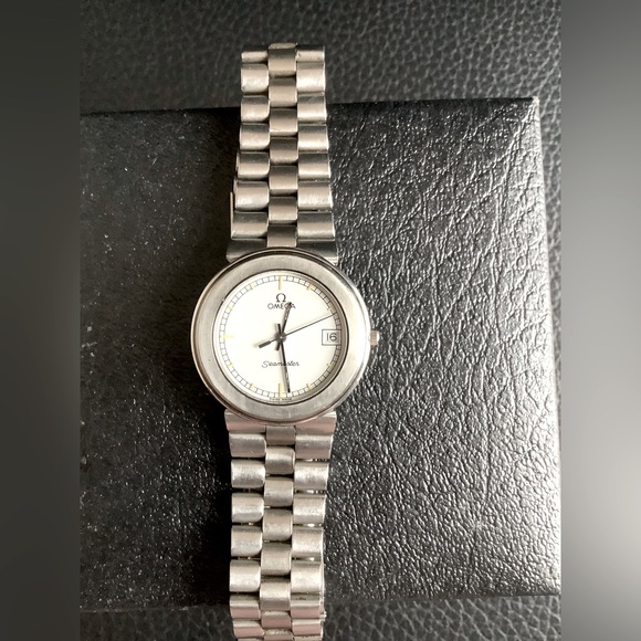 Omega Accessories Mens Omega Quartz Watch With Original Bracelet